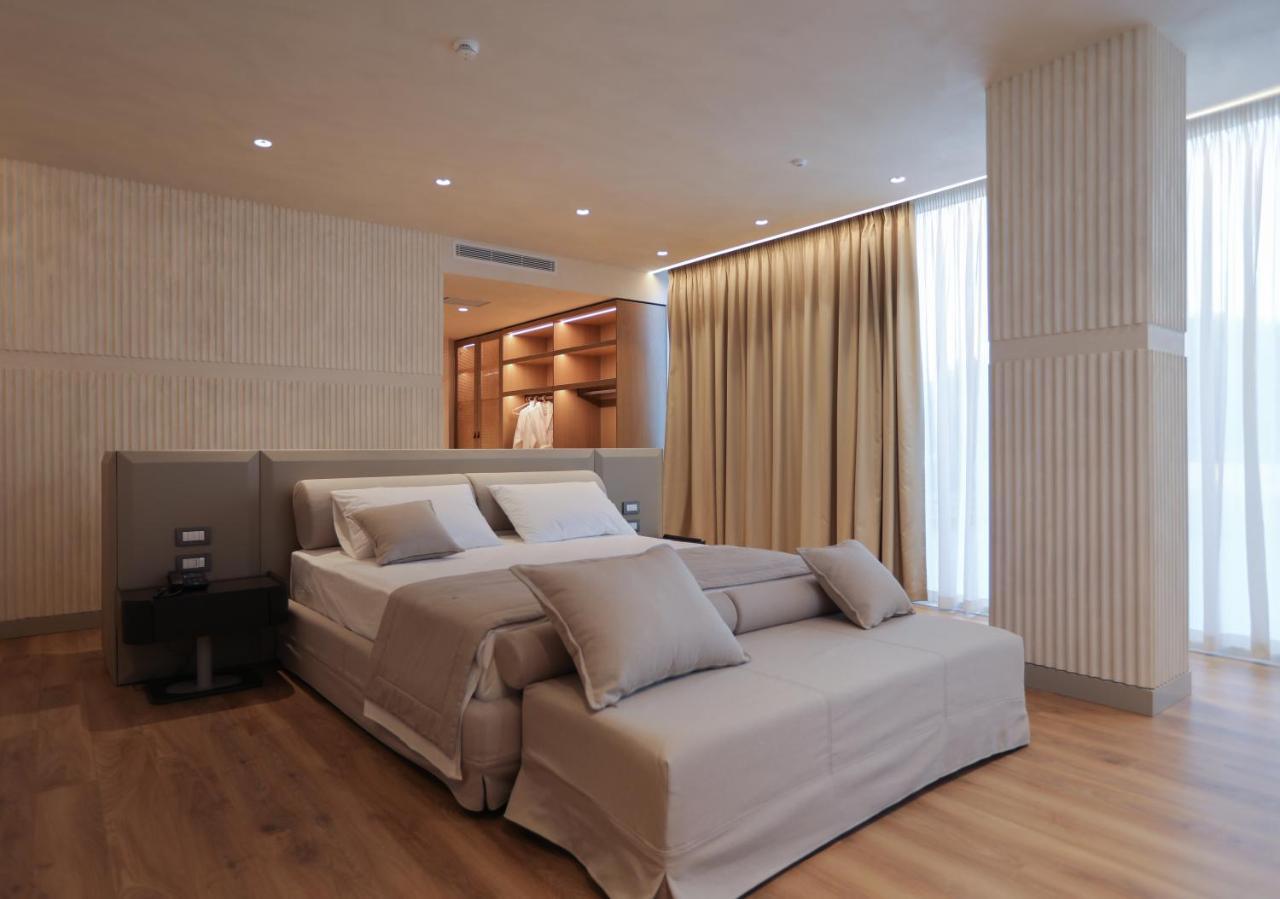 Elite Bay Hotel Lalez Durres Kültér fotó